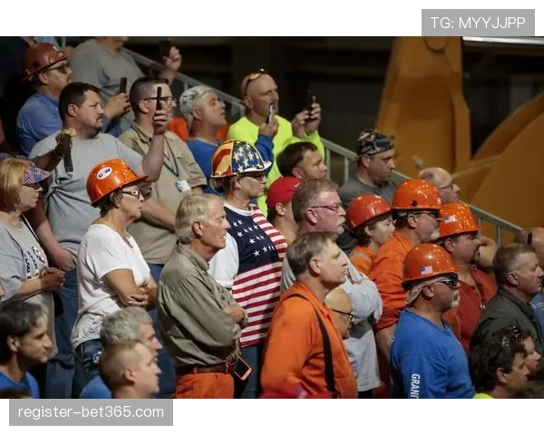 曼联重启征,马丁内斯目,标欧冠,Bet365直播中心,体育直播,赛事直播,实时数据,体育平台,直播观看